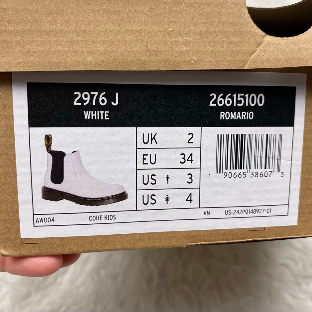 DR DOC MARTENS 2976 Quad Chelsea White Leather Romario Boots US Kids Sz 3 EU 34 - Picture 11 of 11